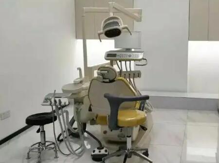 誠倡口腔連鎖·數(shù)字化正畸種植中心 (盛世嘉園店)