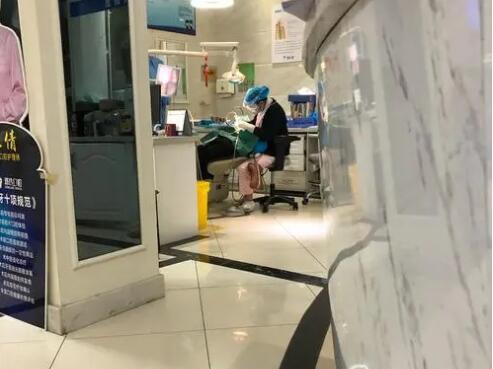 廣元鄧玲矯正牙齒怎么樣吧