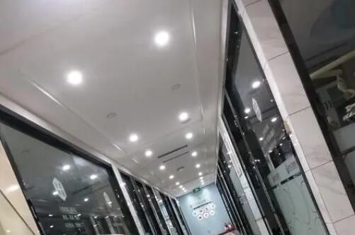 單州口腔醫(yī)院種植牙多少錢(qián)